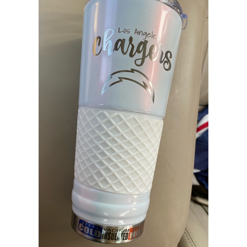 LA Chargers tumblr water bottle 24oz!